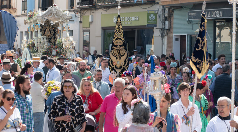 Cultos en Honor de la Stma. Virgen del Rocio de Alcalá de Guadaira